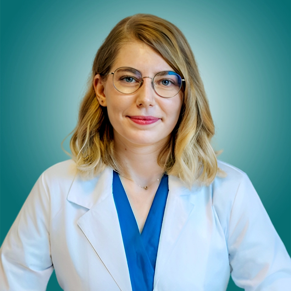 Dr. Alexandra Mahu