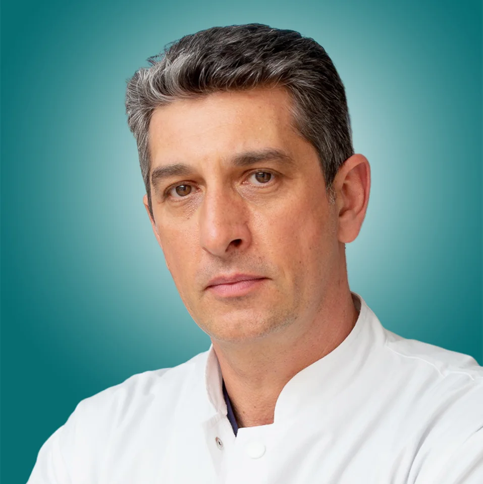 Dr. Gabriel Lazar
