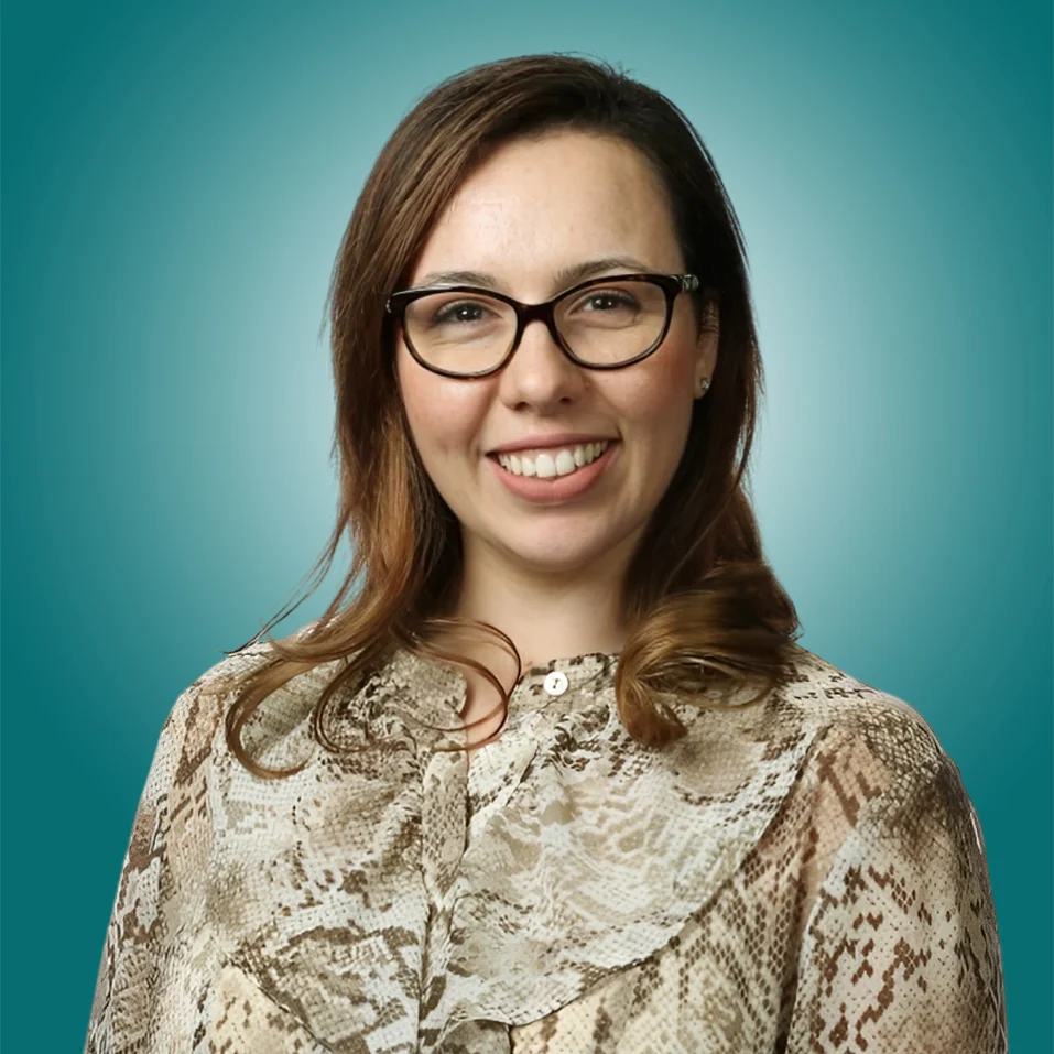 Dr. Andra Meşter