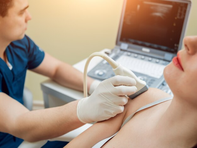 Medicină Internă Cluj-Napoca, Dr. Cristian Petra la clinica mediprax centrum